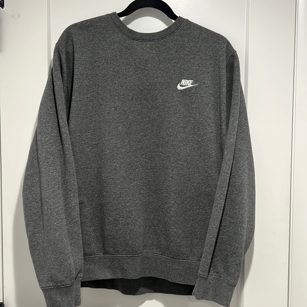 Nike Crewneck 🤍